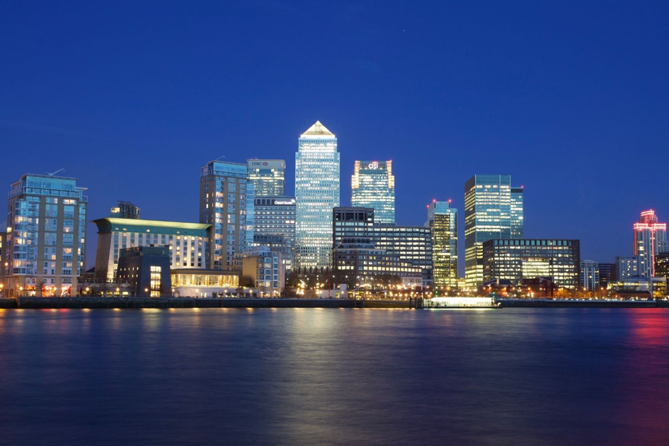 //www.hydrasalesgroup.com/wp-content/uploads/2020/12/canary-warf2.jpg